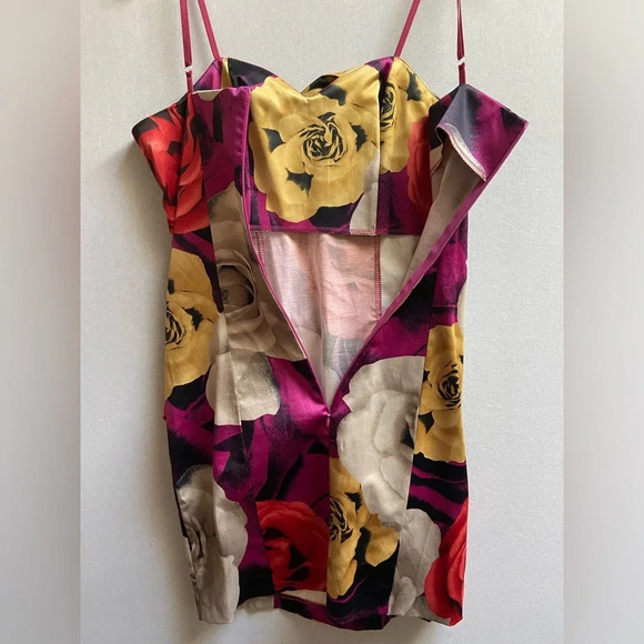 Rinascimento ruche floral mini  dress Sz M - Picture 4 of 12